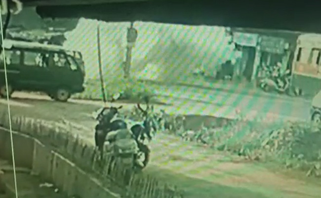 Autorickshaw Explodes In Mangaluru, Cops Ask People To Remain Calm