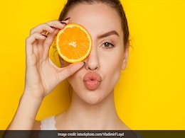 चेहरे को निखार देंगे संतरे के ये 4 फेस पैक्स, आज ही लगाकर देख लीजिए कमाल का असर  चेहरे को निखार देंगे संतरे के ये 4 फेस पैक्स, आज ही लगाकर देख लीजिए कमाल का असर