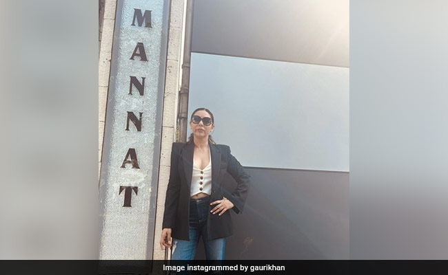 "Diamond" Nameplate At Shah Rukh Khan's Home - Wife Gauri Weighs In