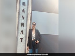 Mannat: शाहरुख खान के बंगले मन्नत की नेमप्लेट में जड़े हैं हीरे? गौरी खान ने बताया सच Mannat: शाहरुख खान के बंगले मन्नत की नेमप्लेट में जड़े हैं हीरे? गौरी खान ने बताया सच