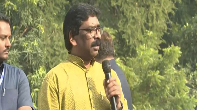 ED का समन क्यों भेजते हो, सीधे गिरफ्तार करके दिखाओ : झारखंड के CM हेमंत सोरेन