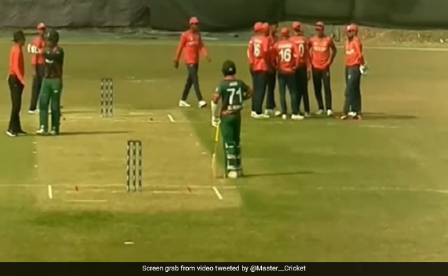 तमीम इकबाल ने जमकर मचाया बवाल, आउट होने पर बीच मैदान पर खड़े होकर अंपायर की लगाई क्लास-Video