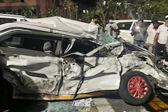 30 Injured In 40+ Vehicle Pile-Up On Pune-Bengaluru Highway 30 Injured In 40+ Vehicle Pile-Up On Pune-Bengaluru Highway