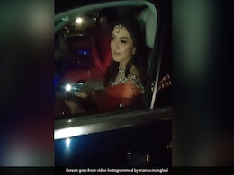 Hansika Motwani Wedding: शुरू हुई हंसिका मोटवानी की शादी की रस्में, माता की चौकी पर यूं आईं नजर Hansika Motwani Wedding: शुरू हुई हंसिका मोटवानी की शादी की रस्में, माता की चौकी पर यूं आईं नजर