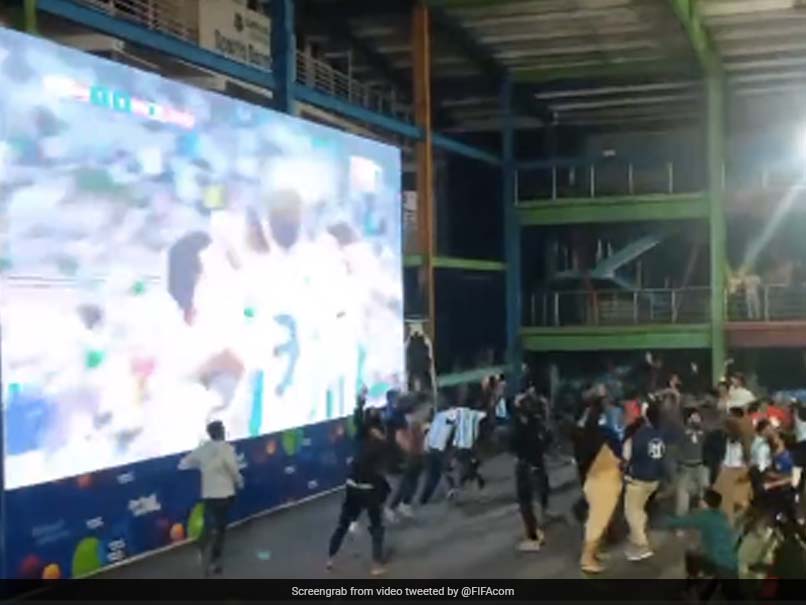 Watch: Fans In Bangladesh Go Wild After Lionel Messi's Goal vs Mexico