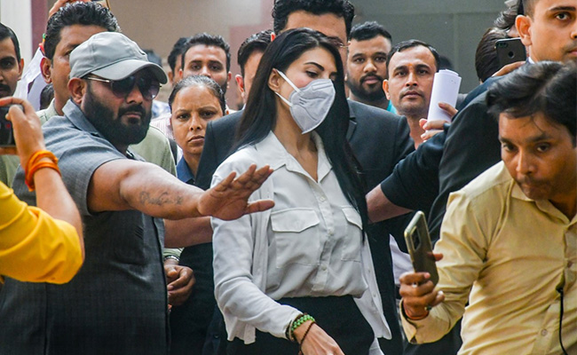 Actor Jacqueline Fernandez's Pre-Arrest Bail Extended Till Tuesday