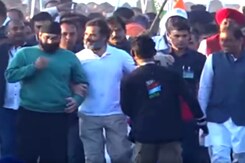 Rahul Gandhi Resumes Bharat Jodo Yatra In Madhya Pradesh Rahul Gandhi Resumes Bharat Jodo Yatra In Madhya Pradesh