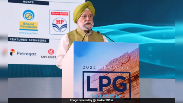 No Pressure, Says Indian Minister Ahead Of Russian Oil Price Cap Deadline