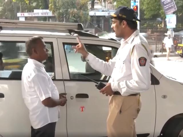 Seatbelts Must For All Car Passengers In Mumbai