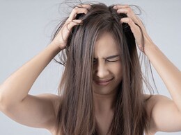 उलझे और रूखे-सूखे बालों पर लगा सकते हैं घर पर बने ये 5 हेयर मास्क, मुलायम होकर उंगलियों से फिसलने लगेंगे बाल  उलझे और रूखे-सूखे बालों पर लगा सकते हैं घर पर बने ये 5 हेयर मास्क, मुलायम होकर उंगलियों से फिसलने लगेंगे बाल