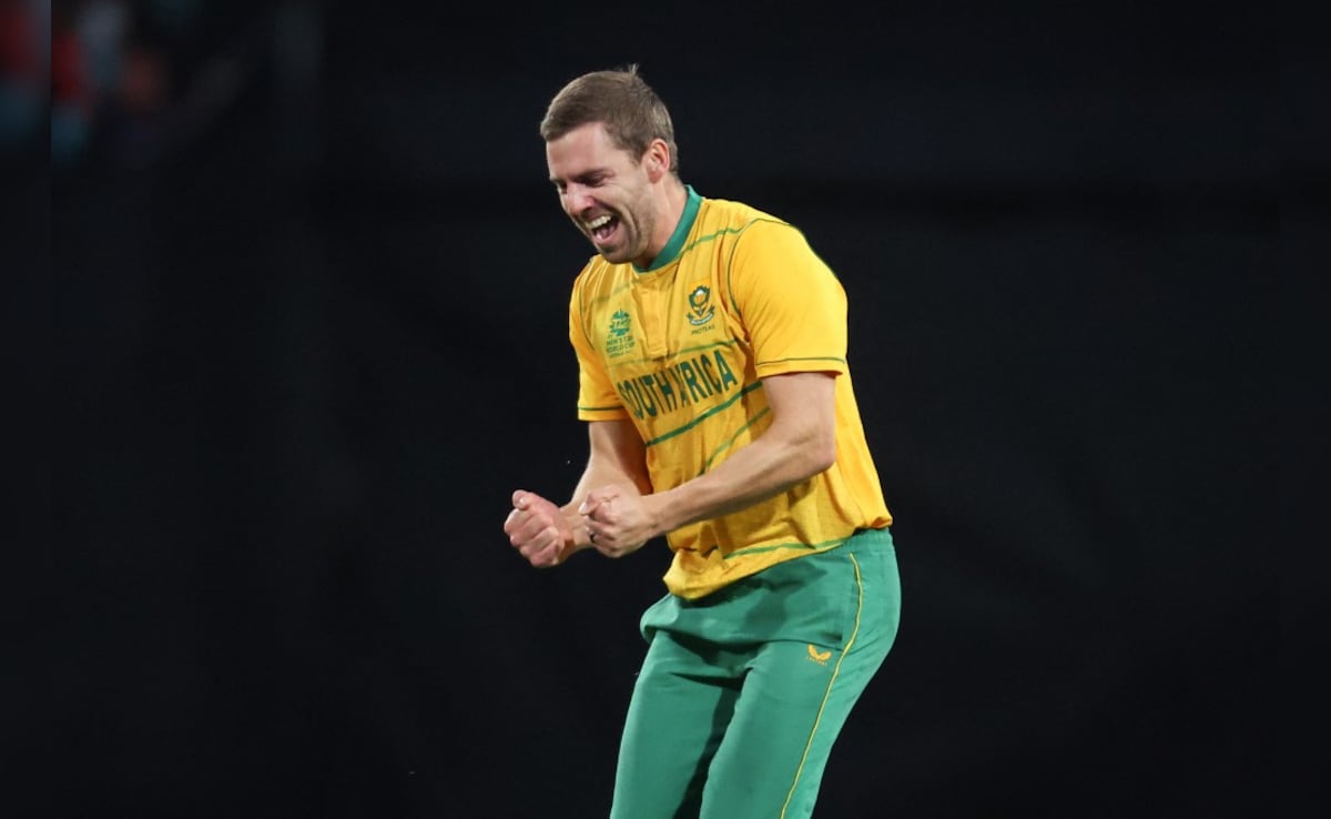 T20 WC 2026: खतरे में लसिथ मलिंगा का वर्ल्ड रिकॉर्ड! ऐसा करते ही एनरिक नॉर्किया टी20 वर्ल्ड कप इतिहास में बन जाएंगे नंबर 1