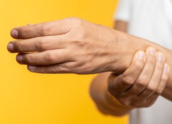 World Arthritis Day 2024: Tips On How To Eat Right For Joint Health World Arthritis Day 2024: Tips On How To Eat Right For Joint Health