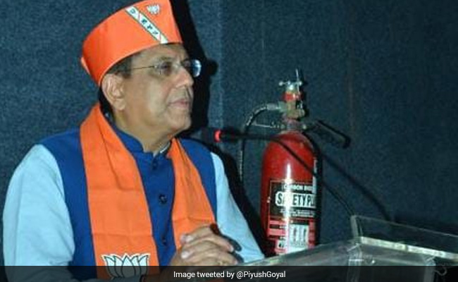 "Young Sena Leader Keeps Asking...": Minister's Swipe At Aaditya Thackeray