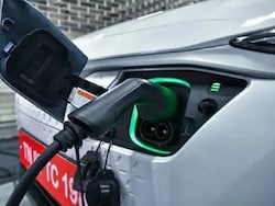 Delhi Government Extends Electric Vehicle Policy Till March Next Year