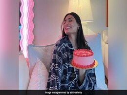 Athiya Shetty Is "Feeling 82" As She Shares Pics From Her 30th Birthday Celebrations. Boyfriend KL Rahul Reacts Athiya Shetty Is "Feeling 82" As She Shares Pics From Her 30th Birthday Celebrations. Boyfriend KL Rahul Reacts