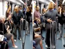 VIDEO:मेट्रो में बीवी के सामने ही किसी और लड़की के साथ डांस करने लगा बुजुर्ग, यूं मिला करारा जवाब! VIDEO:मेट्रो में बीवी के सामने ही किसी और लड़की के साथ डांस करने लगा बुजुर्ग, यूं मिला करारा जवाब!