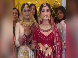 दुल्हन का हैरान कर देने वाला वीडियो आया सामने, अपनी ही शादी में बेचने लगी कबाड़ दुल्हन का हैरान कर देने वाला वीडियो आया सामने, अपनी ही शादी में बेचने लगी कबाड़