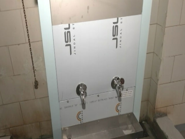 Video: New Water Cooler For PM's Visit To Gujarat Hospital, No Water
