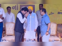 Gujarat AAP Chief Isudan Gadhvi, Supporters Arrested After Clash At Police station