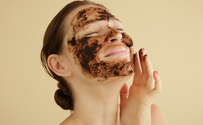 Say Hello To Fabulous Skin With 5 DIY Recipes For Face Masks This Winter