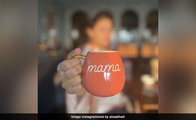 New "Mama" Alia Bhatt Shares First Pic After The Birth Of Her Daughter