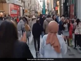 VIDEO : प्रत्यक्षदर्शी ने बताया आखिर धमाके के ठीक बाद कैसे थे इस्तांबुल में हालात VIDEO : प्रत्यक्षदर्शी ने बताया आखिर धमाके के ठीक बाद कैसे थे इस्तांबुल में हालात