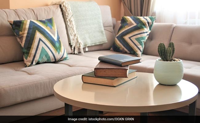 7 Luxurious Looking Coffee Tables Under Rs 4,000 That Won't Look Like You Shopped On A Budget