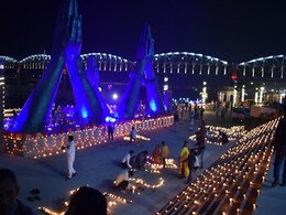 काशी में मनायी गई अलौकिक देव दीपावली,  जलाये गए 21 लाख दीये काशी में मनायी गई अलौकिक देव दीपावली,  जलाये गए 21 लाख दीये