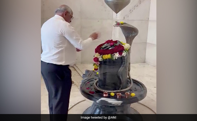 Gujarat Chief Minister Visits Temple Ahead Of Filling Nominations For Poll