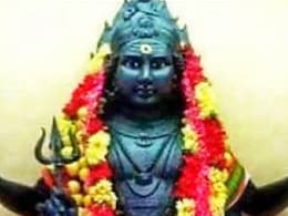 Kaal Bhairav Jayanti Vrat Katha: काल भैरव जयंती पर इस कथा को पढ़ने से दूर हो जाते हैं सभी कष्ट, जानें महत्व और पूजा का शुभ मुहूर्त