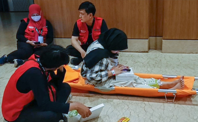 K-Pop Band Ends Indonesia Concert After 30 Faint In Stampede