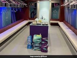 FIFA World Cup: Japan Team Cleans Up Locker Room After Historic Win Over Germany, Wins Hearts FIFA World Cup: Japan Team Cleans Up Locker Room After Historic Win Over Germany, Wins Hearts