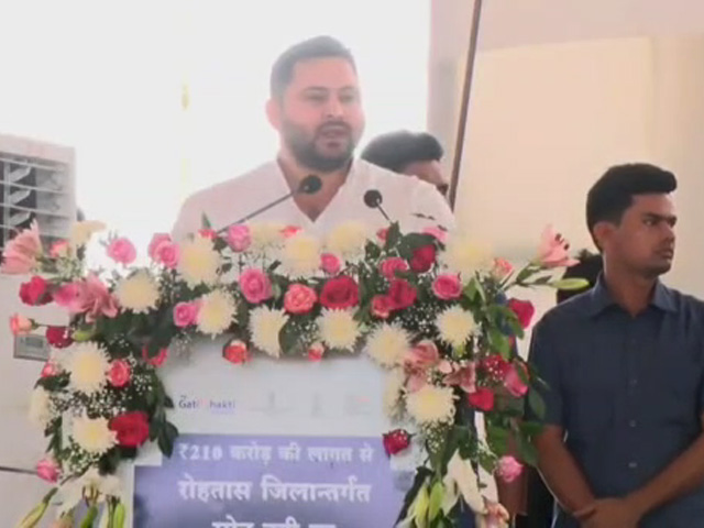 "Progressive And Positive": Tejashwi Yadav's Praise For Nitin Gadkari