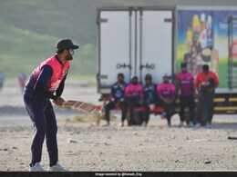 As Qatar World Cup Looms, Street Cricket Rules For Gulf Migrant Workers As Qatar World Cup Looms, Street Cricket Rules For Gulf Migrant Workers