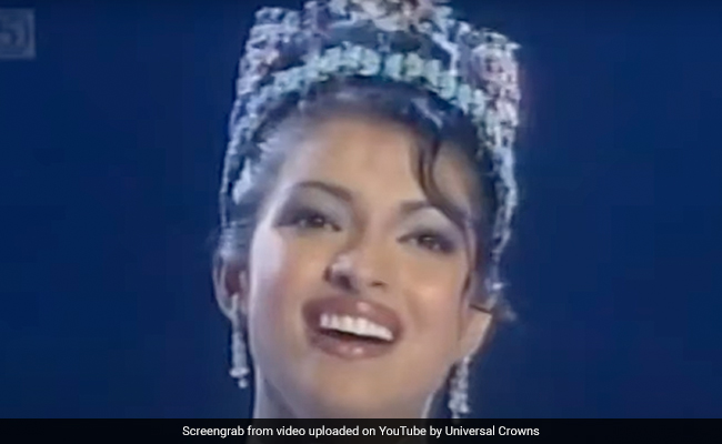 सवालों के घेरे में आया प्रियंका चोपड़ा का मिस वर्ल्ड 2000 का ताज! इस यूट्यूबर ने लगाए आरोप