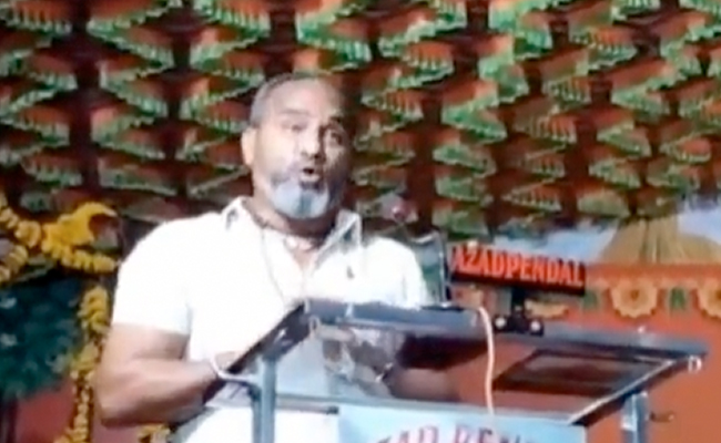 Karnataka BJP Leader Defines "Hindu" As His Party Attacks Congress Leader