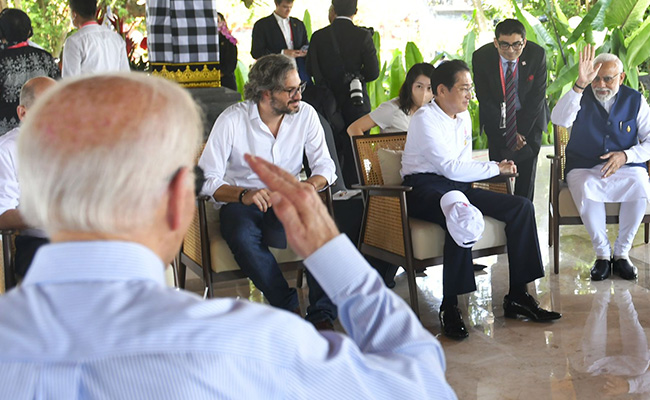 PM Modi को G20 में राष्ट्रपति बाइडेन ने किया "सलाम", एक दिन पहले ही गर्मजोशी से मिलाया था हाथ