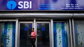 SBI में 7,150 पदों के लिए अब तक नहीं किया आवेदन? इस तारीख तक बढ़ गई डेडलाइन