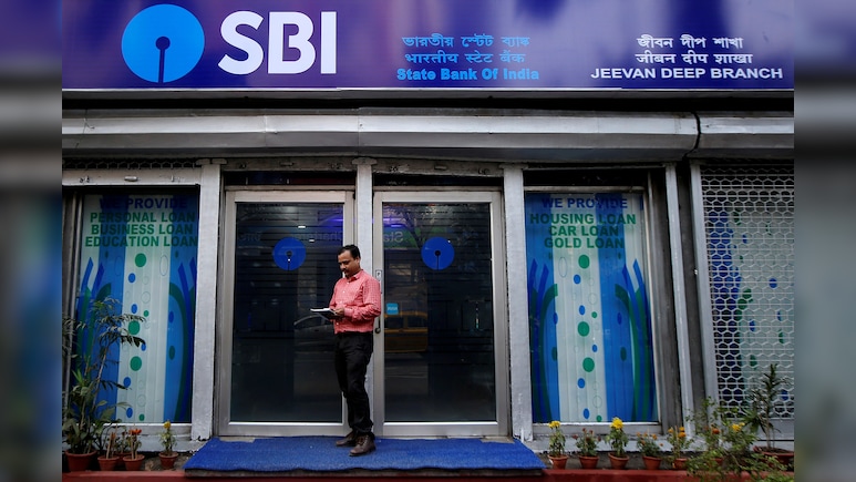 SBI में 7,150 पदों के लिए अब तक नहीं किया आवेदन? इस तारीख तक बढ़ गई डेडलाइन