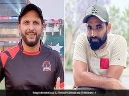 मोहम्मद शमी के 'करमा' वाले ट्वीट पर शाहिद अफरीदी ने किया पलटवार, ऐसा जवाब देकर मचाई खलबली मोहम्मद शमी के 'करमा' वाले ट्वीट पर शाहिद अफरीदी ने किया पलटवार, ऐसा जवाब देकर मचाई खलबली