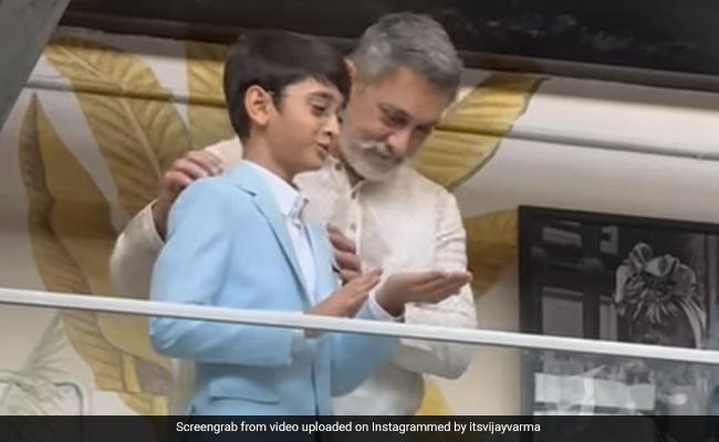 Aamir Khan And Son Azad Danced At Ira's Engagement In Reel To Real <i>Papa Kehte Hain</i>