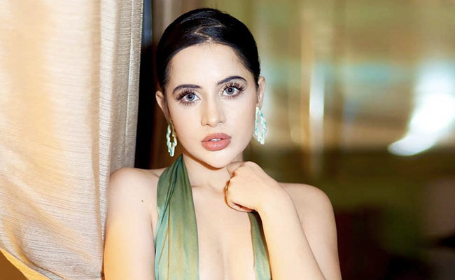 Model Uorfi Javed Records Statement With Cops Over BJP Leader's Complaint