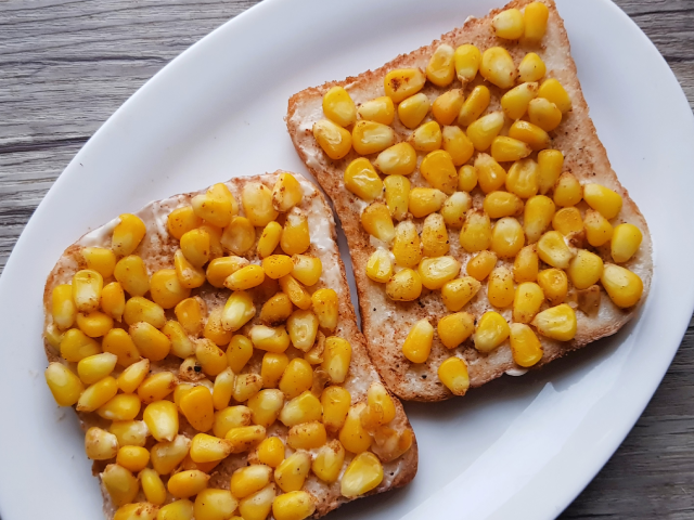 Masala Corn Toast Recipe | How To Make Masala Corn Toast