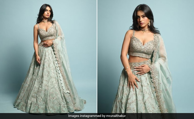 Nysa Devgan's Icy Blue <i>Lehenga</i> Has A Cooling Effect On Us From All The Glittery Golds