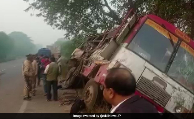 6 dead, 15 Injured In Truck-Bus Collision On UP Highway