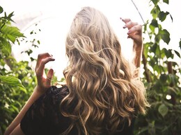 7 Ayurvedic Herbs For Hair Loss, Hair Growth And Thickness 7 Ayurvedic Herbs For Hair Loss, Hair Growth And Thickness