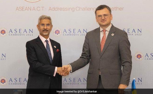 S Jaishankar Meets Ukraine Minister To Discuss Ways To End Russia War