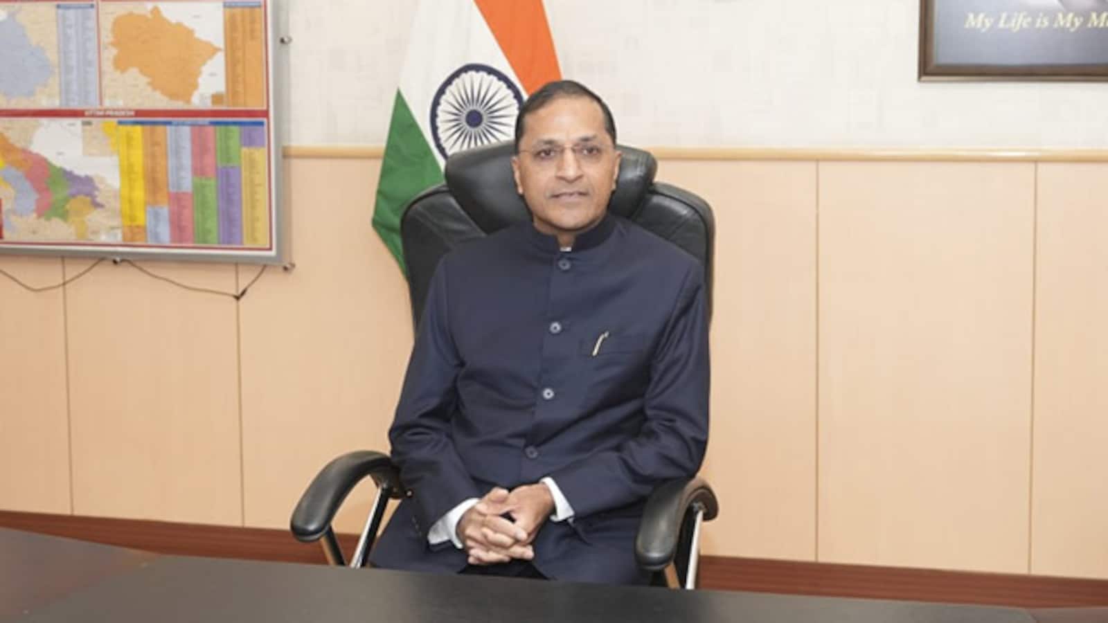 Supreme Court Seeks File On Election Commissioner Arun Goel Chosen Last ...