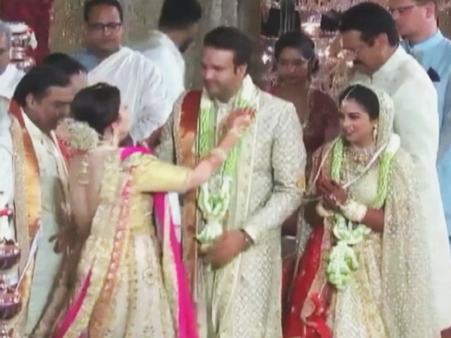 Isha Ambani-Anand Piramal Now Parents To Twins