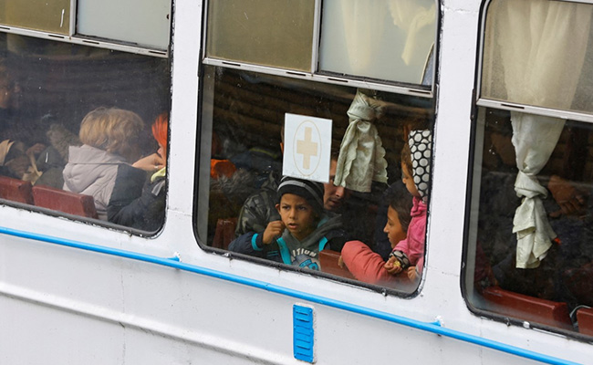 Amnesty Slams Russia's "Abusive Screening" During Ukraine Evacuations